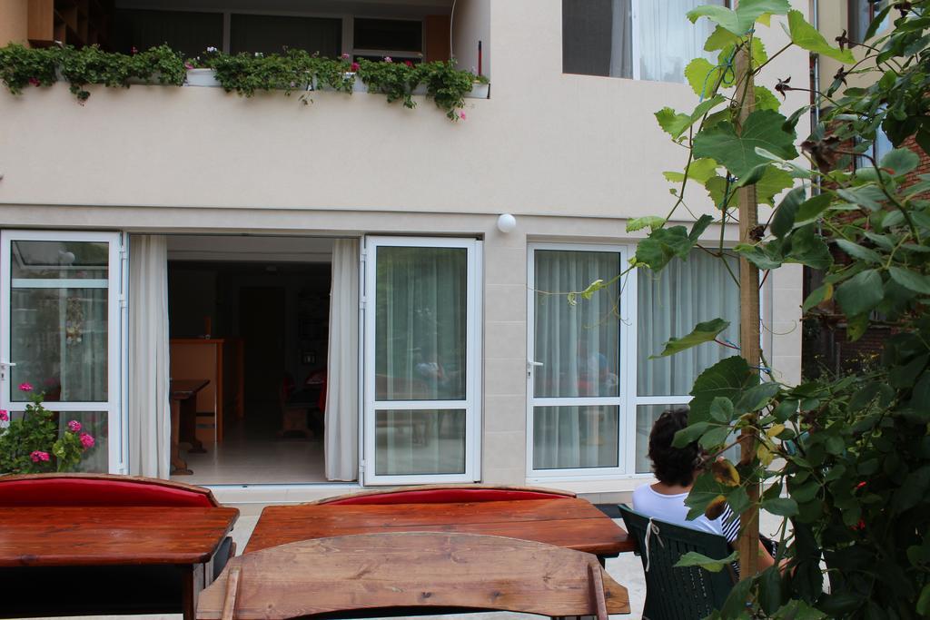 Veda Guest House 帕莫瑞 外观 照片